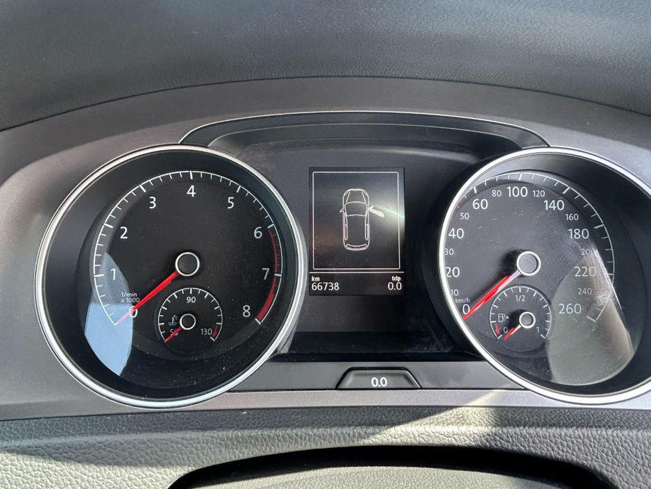 2016 Volkswagen Golf 1.2L Petrol For Sale Images