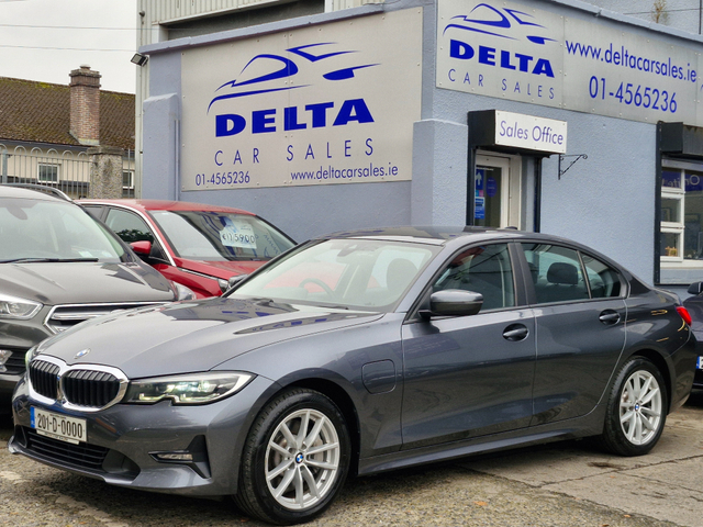 2020 BMW 3 SERIES 330E SE PRO 288BHP AUTOMATIC *PETROL PLUG IN HYBRID* NCT 10/27 FINANCE AVAILABLE @ €90 PER WEEK ON SCREEN BMW SERVICE HISTORY/ TOUCH SCREEN MEDIA/ REVERSE CAMERA/ iDRIVE/ BLUETOOTH/ HISTORY CHECKED