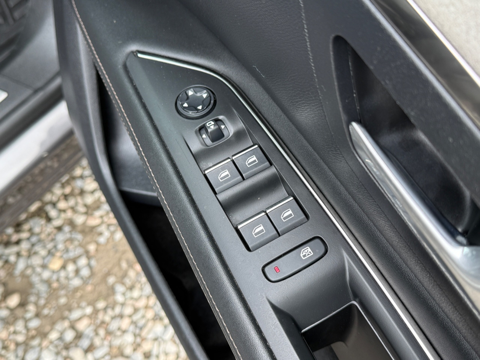 2021 Peugeot 3008 1.5L Diesel For Sale Images