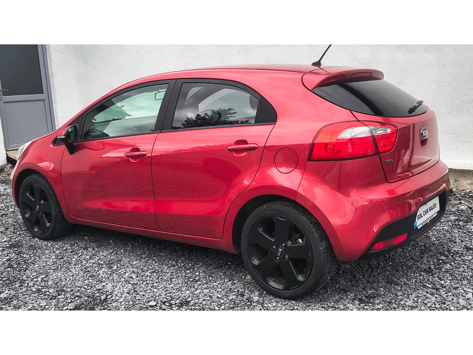 Kia Rio 1.4 3 5DR — thumbnail 2