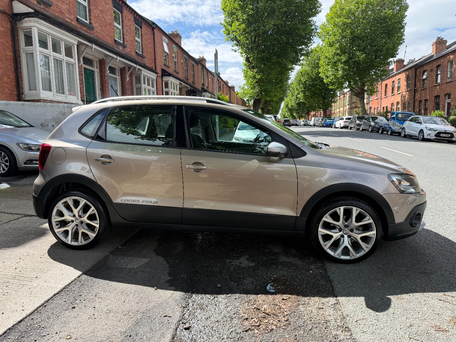 2015 Volkswagen Polo 1.2L Petrol For Sale Images