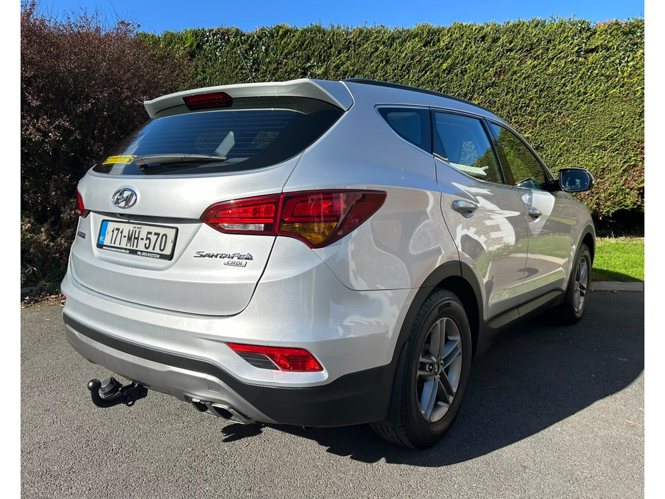 2017 Hyundai Santa Fe 2.2L Diesel For Sale Images