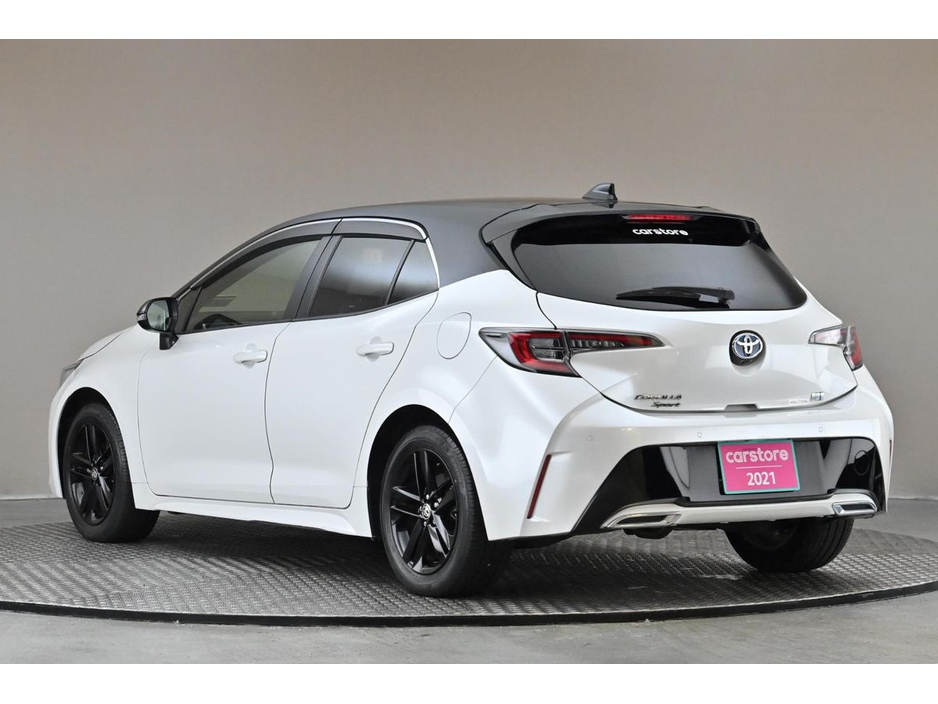 Toyota Corolla 1.8 HYBRID SPORT *BI-TONE ROOF*HALF LEATHER SPORT SEATS*REVERSE CAM* — thumbnail 7