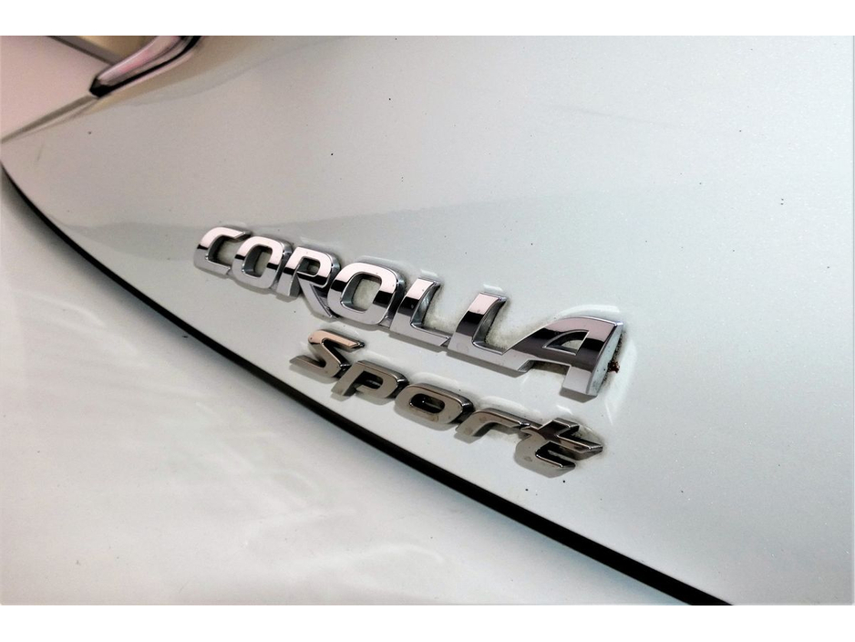 Toyota Corolla 1.8 HYBRID SPORT *REVERSE CAM*PARK SENSORS* — thumbnail 20