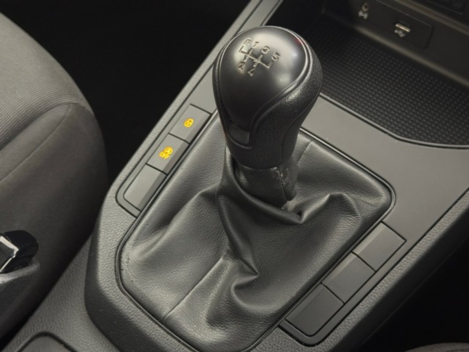 SEAT Arona 1.0 TSI 95BHP SE Manual — thumbnail 15