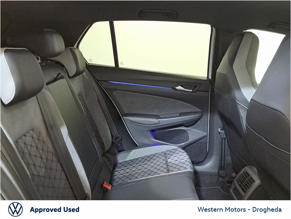 Volkswagen Golf 2.0 TDI 150HP R-Line — thumbnail 21