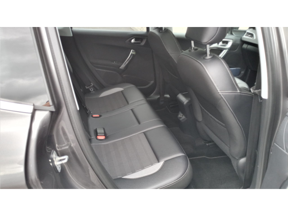 Peugeot 2008 F/L ALLURE 1.6 BLUE HDI 1 100 4DR — thumbnail 11