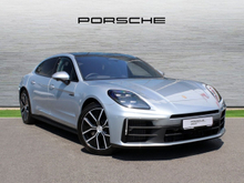 Porsche Panamera 4 E-Hybrid Executive