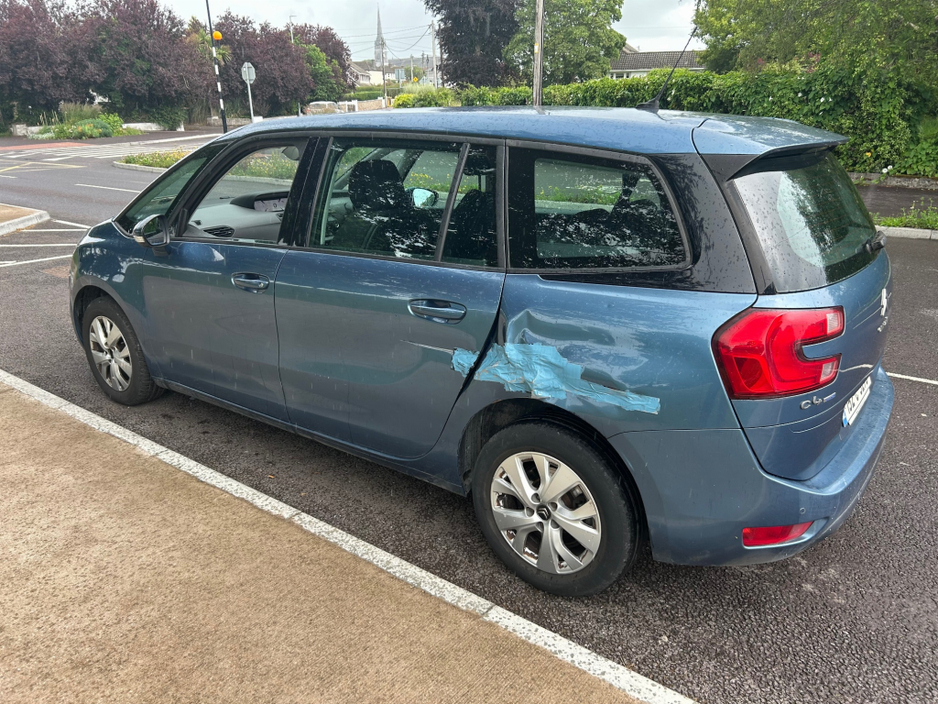 2015 Citroen Grand C4 Picasso 1.6L Diesel For Sale Images