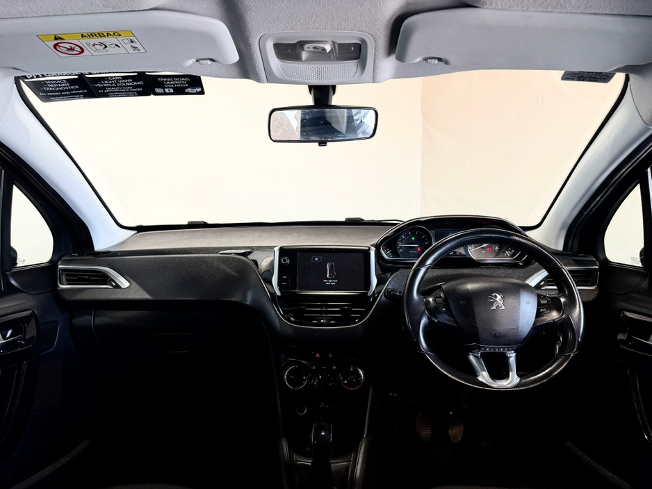 2015 Peugeot 208 1L Petrol For Sale Images