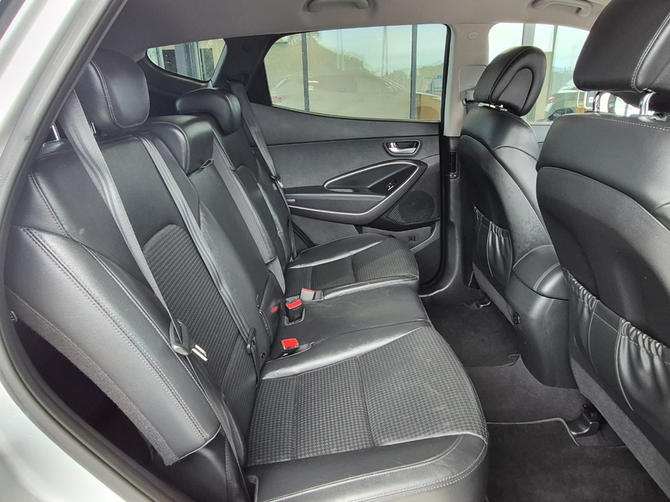 2013 Hyundai Santa Fe 2.2L Diesel For Sale Images