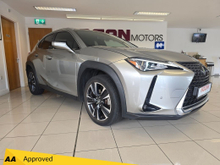Lexus UX 250 H Hybrid Dynamic Automatic