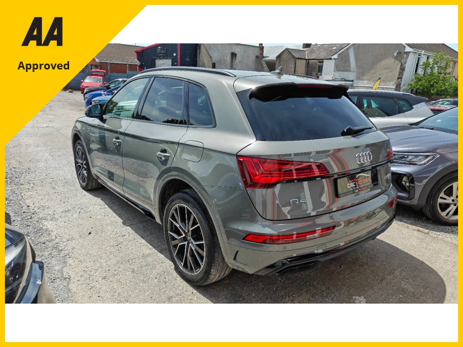 2023 Audi Q5 2L Petrol Plug-in Hybrid For Sale Images