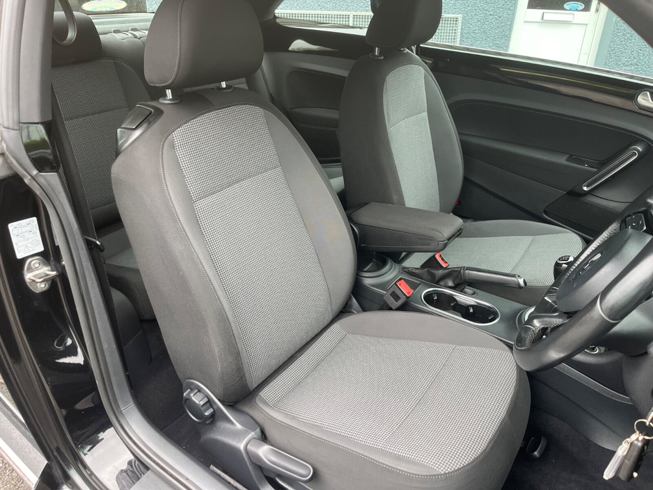 2015 Volkswagen Beetle 1.2L Petrol For Sale Images