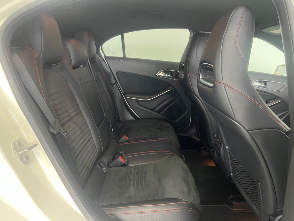 2016 Mercedes-Benz A Class 1.6L Petrol For Sale Images