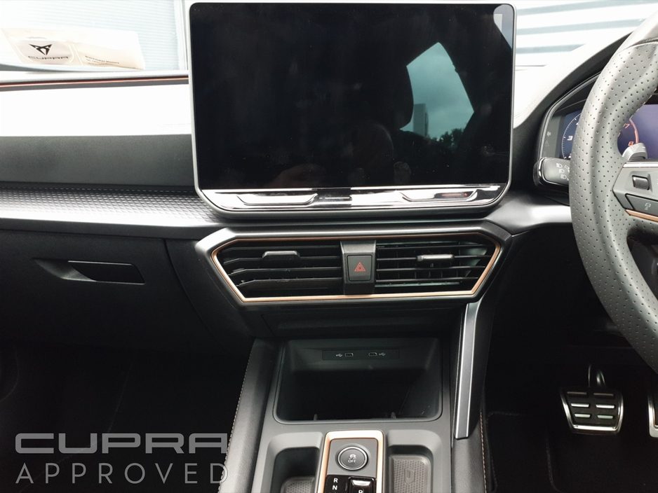 Cupra Formentor V2 EHYBRID 204BHP AUTOMATIC — thumbnail 13