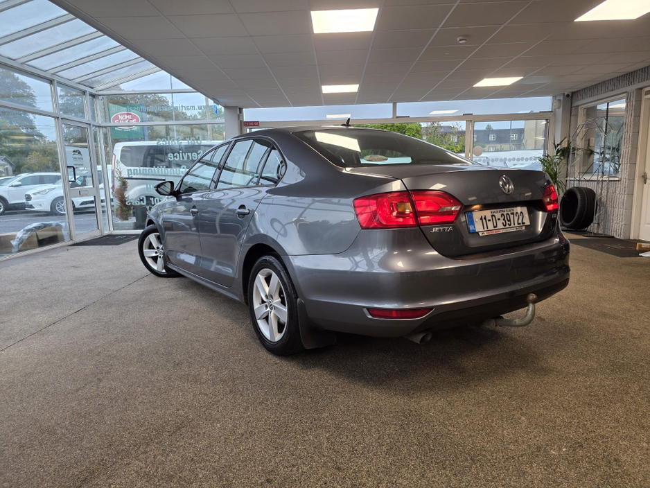 2011 Volkswagen Jetta 1.6L Diesel For Sale Images