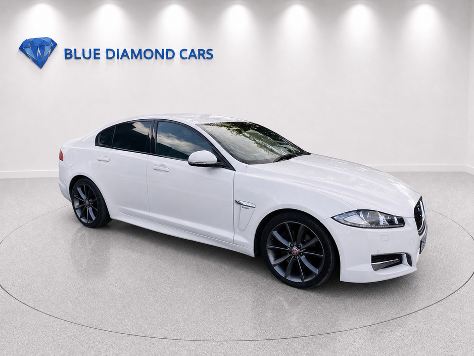 2015 Jaguar XF For Sale Images