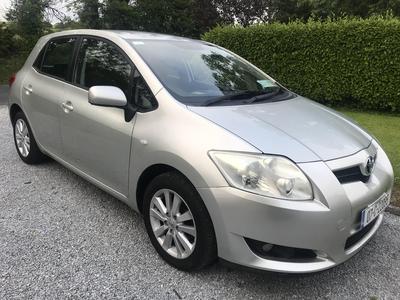 toyota auris 2007 isofix