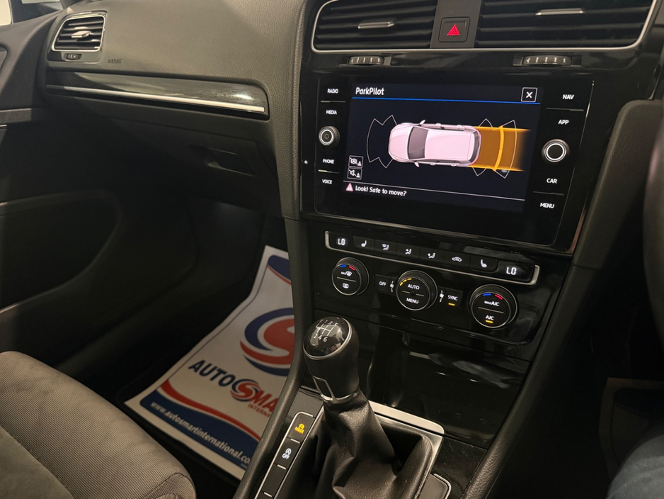 2020 Volkswagen Golf 2L Diesel For Sale Images