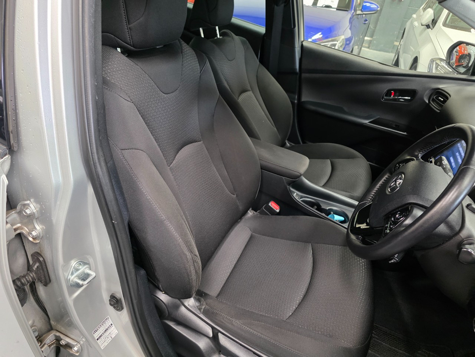 2019 Toyota Prius 1.8L Petrol Hybrid For Sale Images