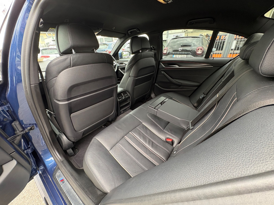 2022 BMW 5 Series 2L Petrol Plug-in Hybrid For Sale Images