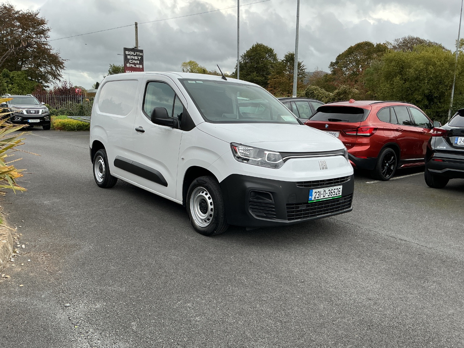 2023 Fiat Doblo 1.5L Diesel For Sale Images