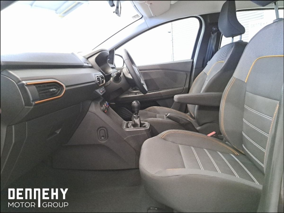 2022 Dacia Sandero Stepway 1.0L Petrol For Sale Images