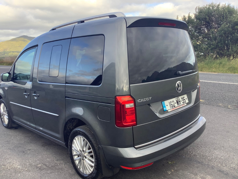 2016 Volkswagen Caddy Maxi Life 2L Diesel For Sale Images