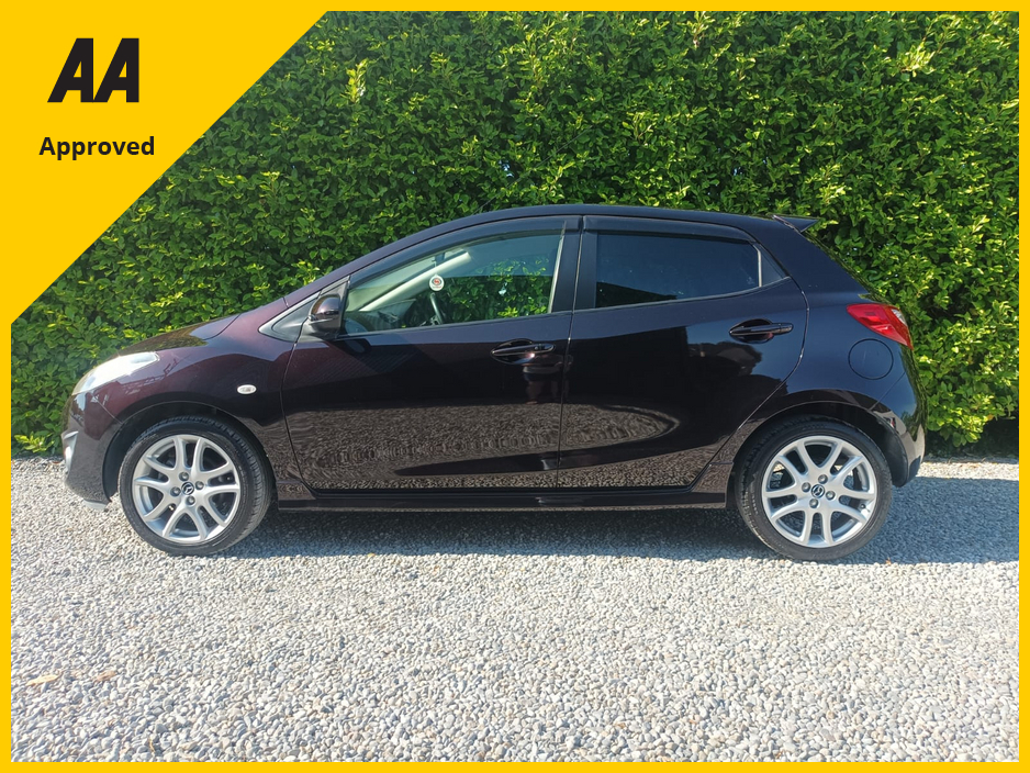 2014 Mazda Mazda2 1.5L Petrol For Sale Images