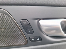 2023 Volvo XC60 2L Petrol Plug-in Hybrid For Sale Images
