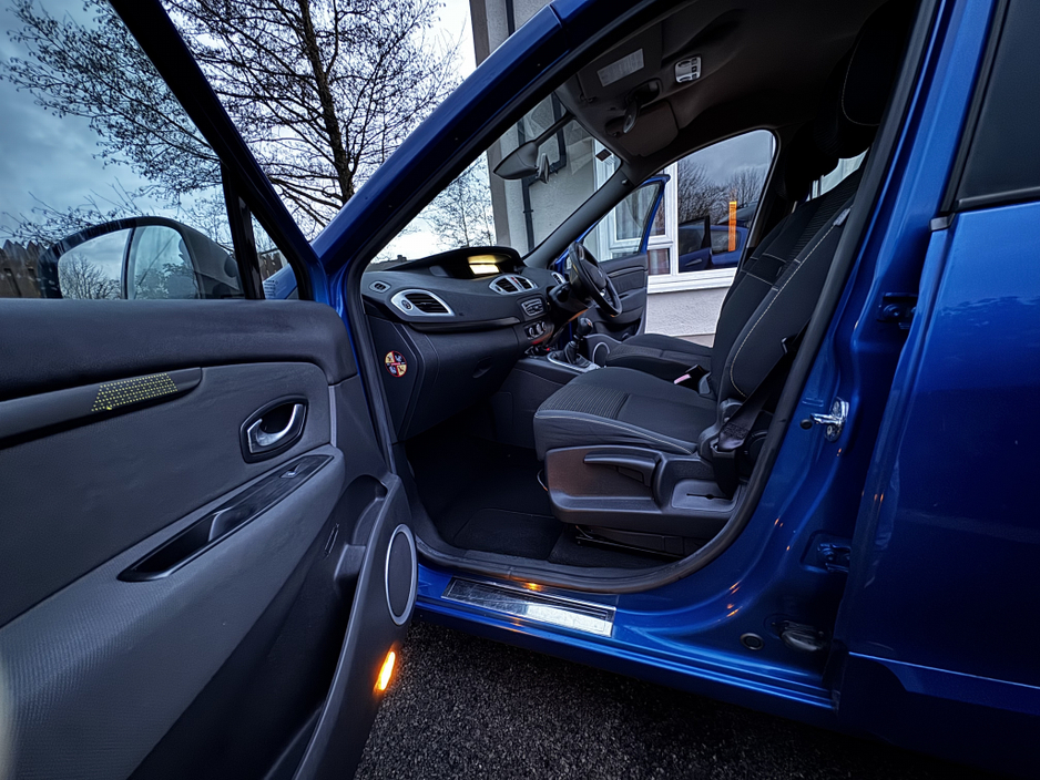 Renault Grand Scenic 1.5 DCI DYNAMIQUE 106BHP 5DR — thumbnail 4