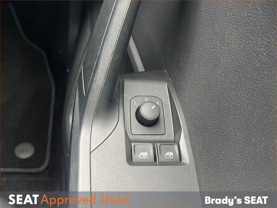 SEAT Ibiza 1.0MPI 80HP SE *24 MONTH SEAT APPROVED WARRANTY* — thumbnail 20