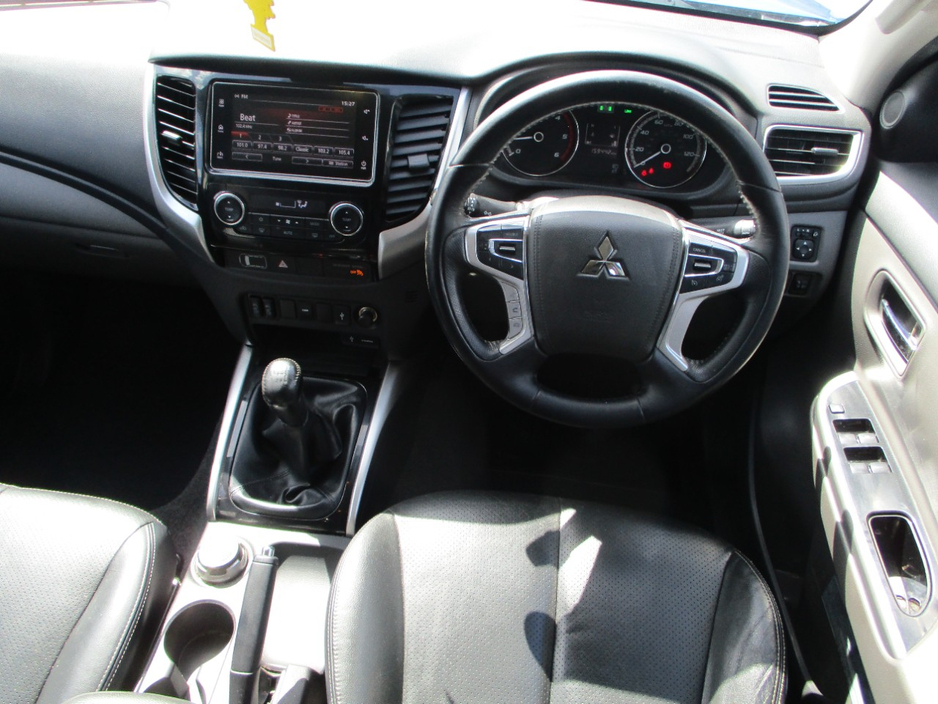 2019 Mitsubishi L200 2.4L Diesel For Sale Images