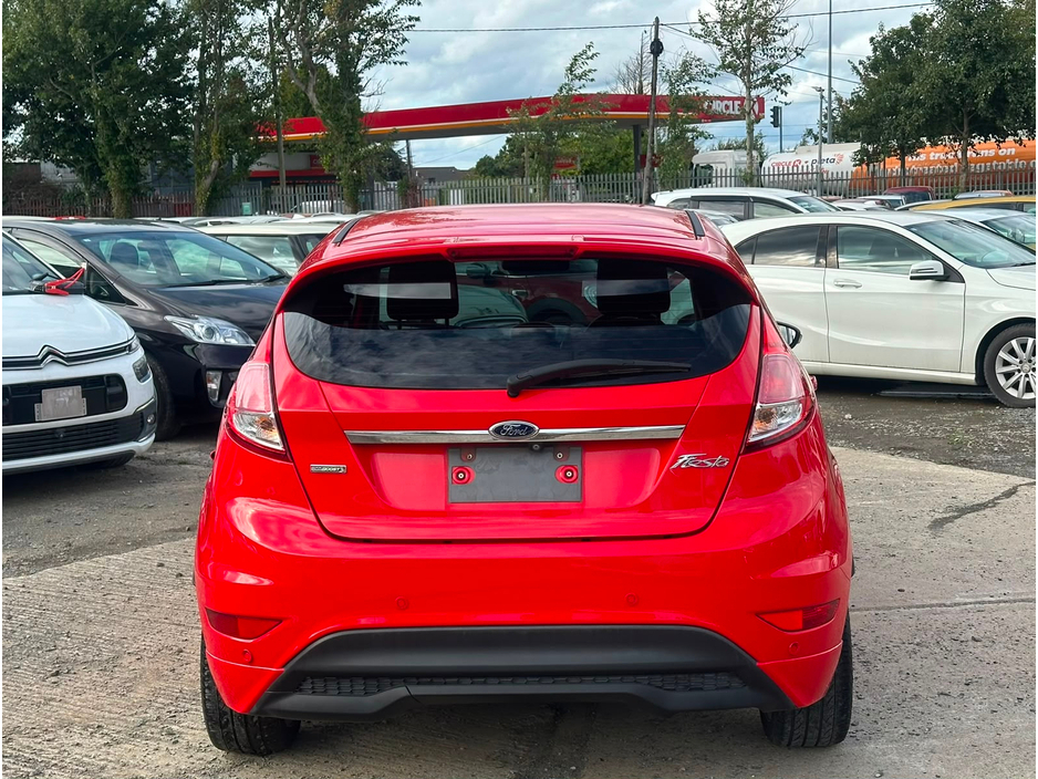 Ford Fiesta 1.0L EcoBoost Petrol Automatic - Low mileage (2130) — thumbnail 5