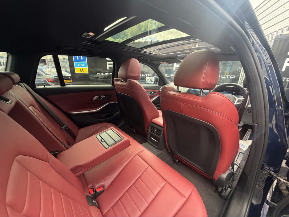 BMW 3 Series M SPORT PRO G21 Auto Pan Roof Tech Pack — thumbnail 29