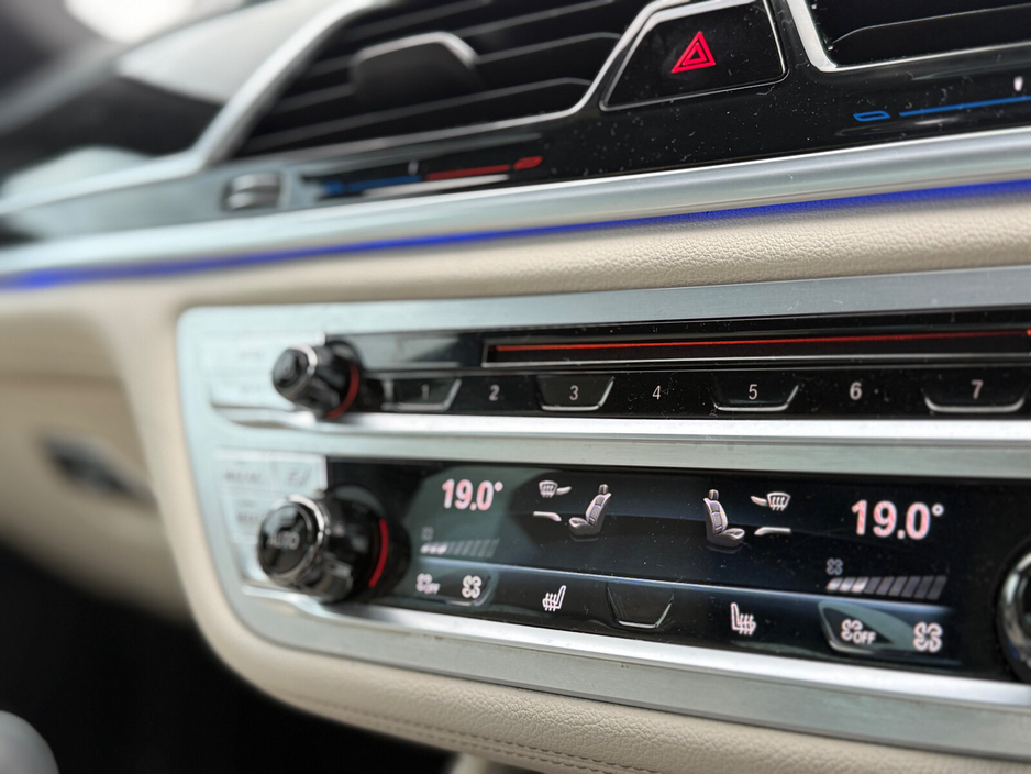 2020 BMW 7 Series 3L Diesel For Sale Images