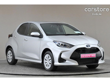 Toyota Yaris *VIP SPECIAL*1.5 PETROL HYBRID*REVERSE CAM*