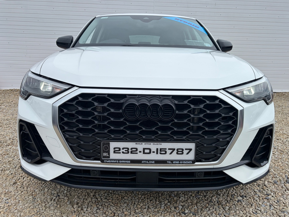 2023 Audi Q3 1.4L Petrol Plug-in Hybrid For Sale Images