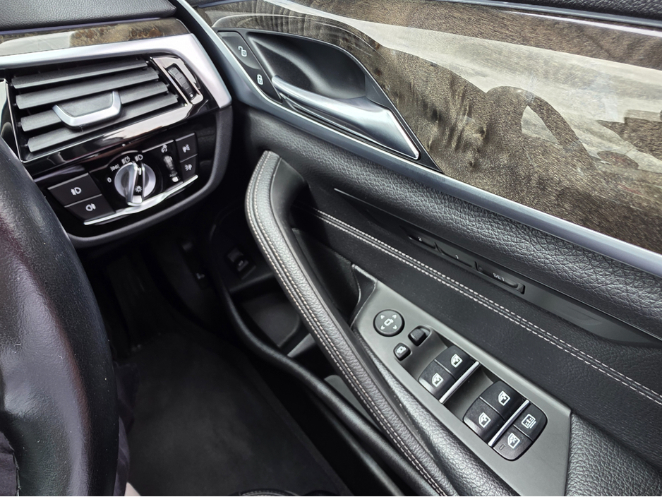 2018 BMW 5 Series 2.0L Diesel For Sale Images