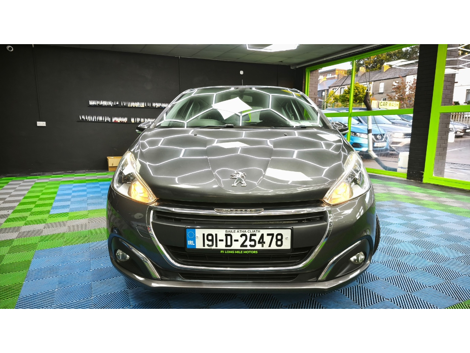 Peugeot 208 ACTIVE 1.2 68 6.2 4DR — thumbnail 2