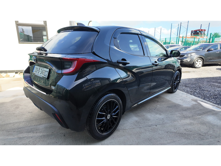 2020 Toyota Yaris 1.5L Petrol Hybrid For Sale Images