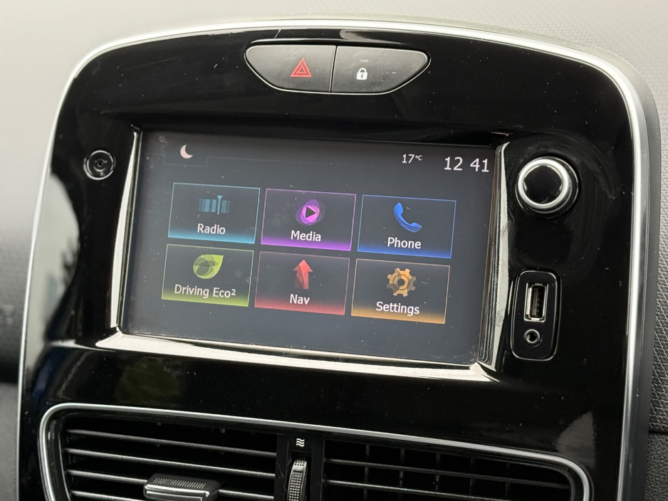 2018 Renault Clio 1.1L Petrol For Sale Images