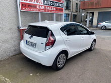 2016 Toyota Aqua 1.5L Petrol Hybrid For Sale Images