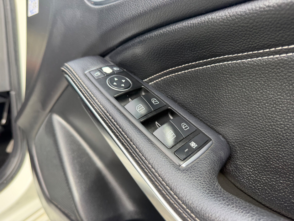 2013 Mercedes-Benz A Class 1.6L Petrol For Sale Images
