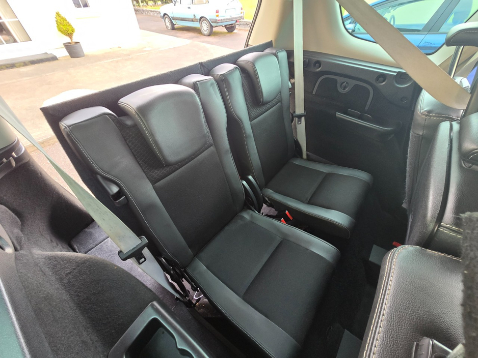 Renault Grand Megane SCENIC 3 BOSE 1.5 DCI 110 4DR — thumbnail 13