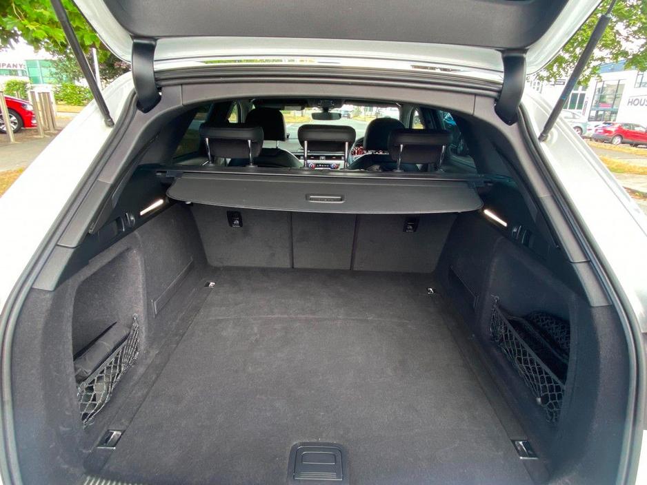 Audi A4 S-LINE 2.0 TFSI ESTATE AUTO — thumbnail 14