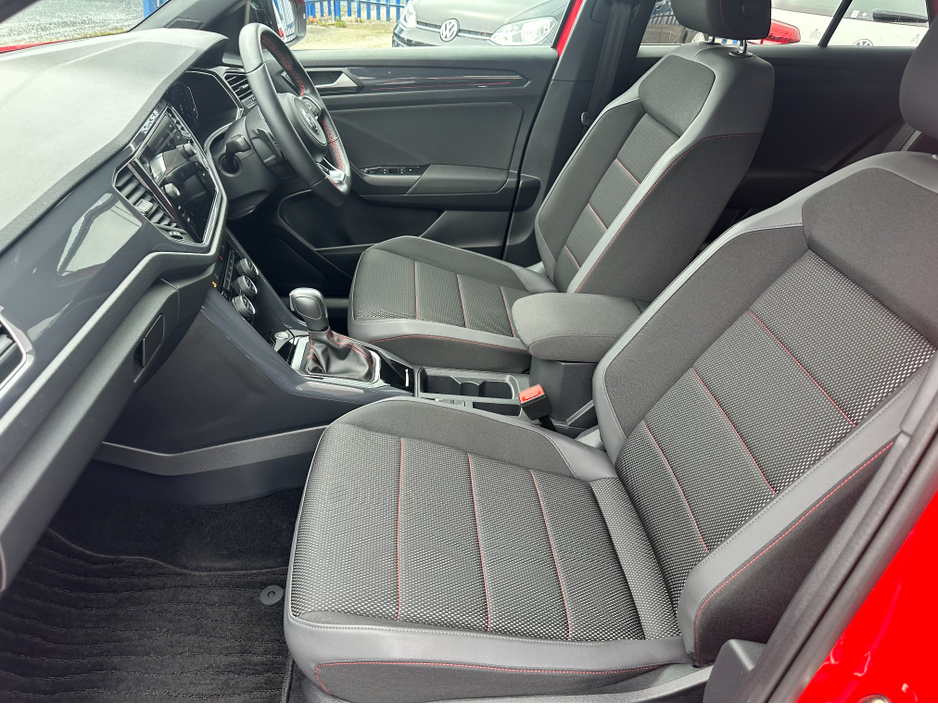 2020 Volkswagen T-Roc 2L Diesel For Sale Images