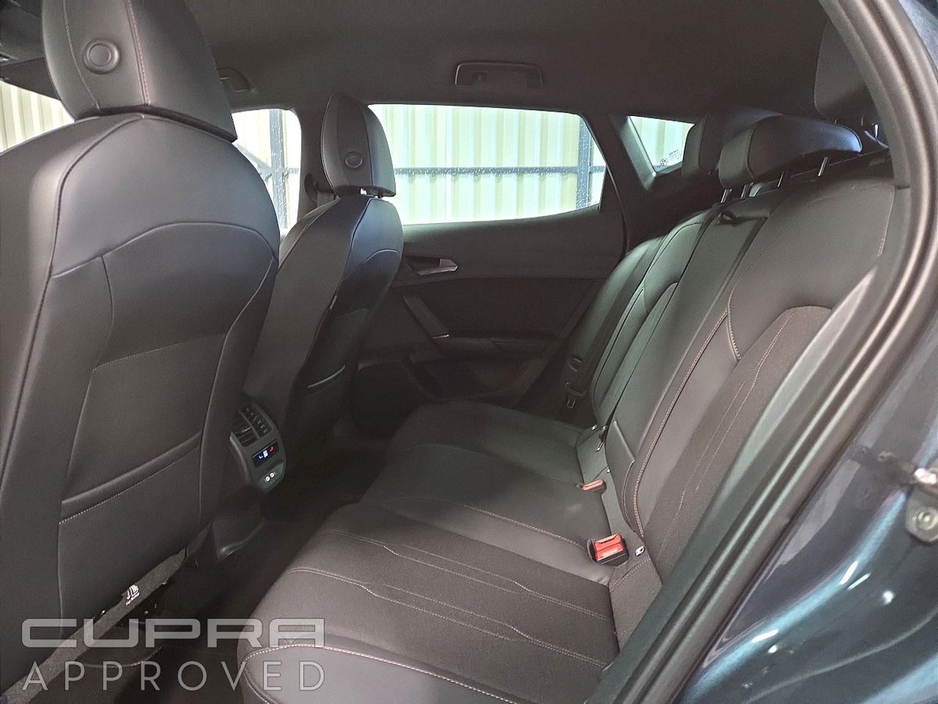 2025 Cupra Formentor 1.5L Petrol Plug-in Hybrid For Sale Images