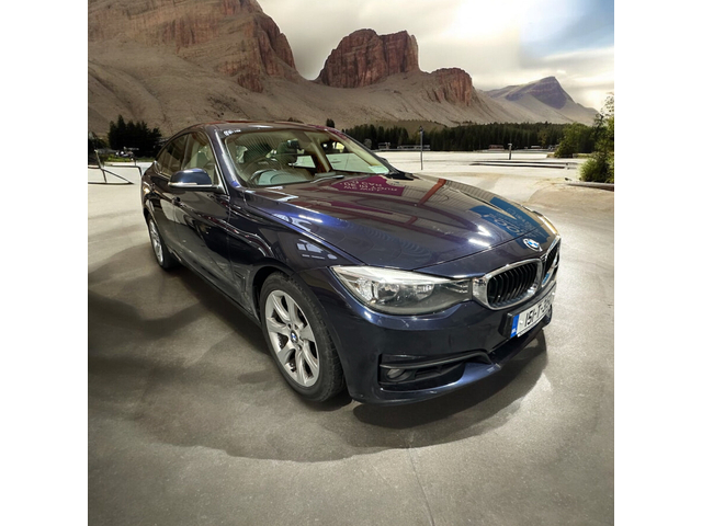 2015 BMW 3 SERIES 318d SE